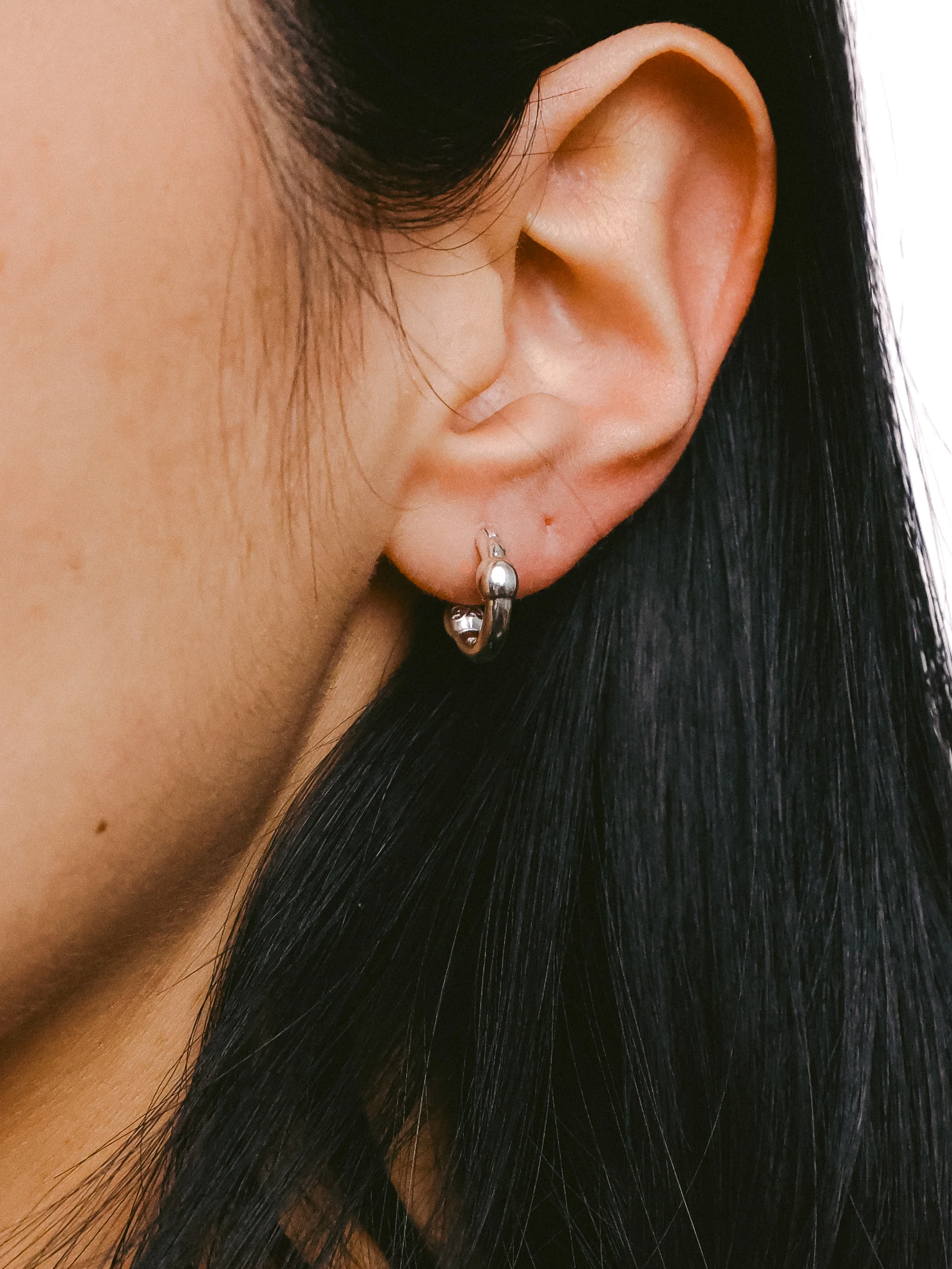 Finner Hoops 13mm (Silver 925) - Image 4