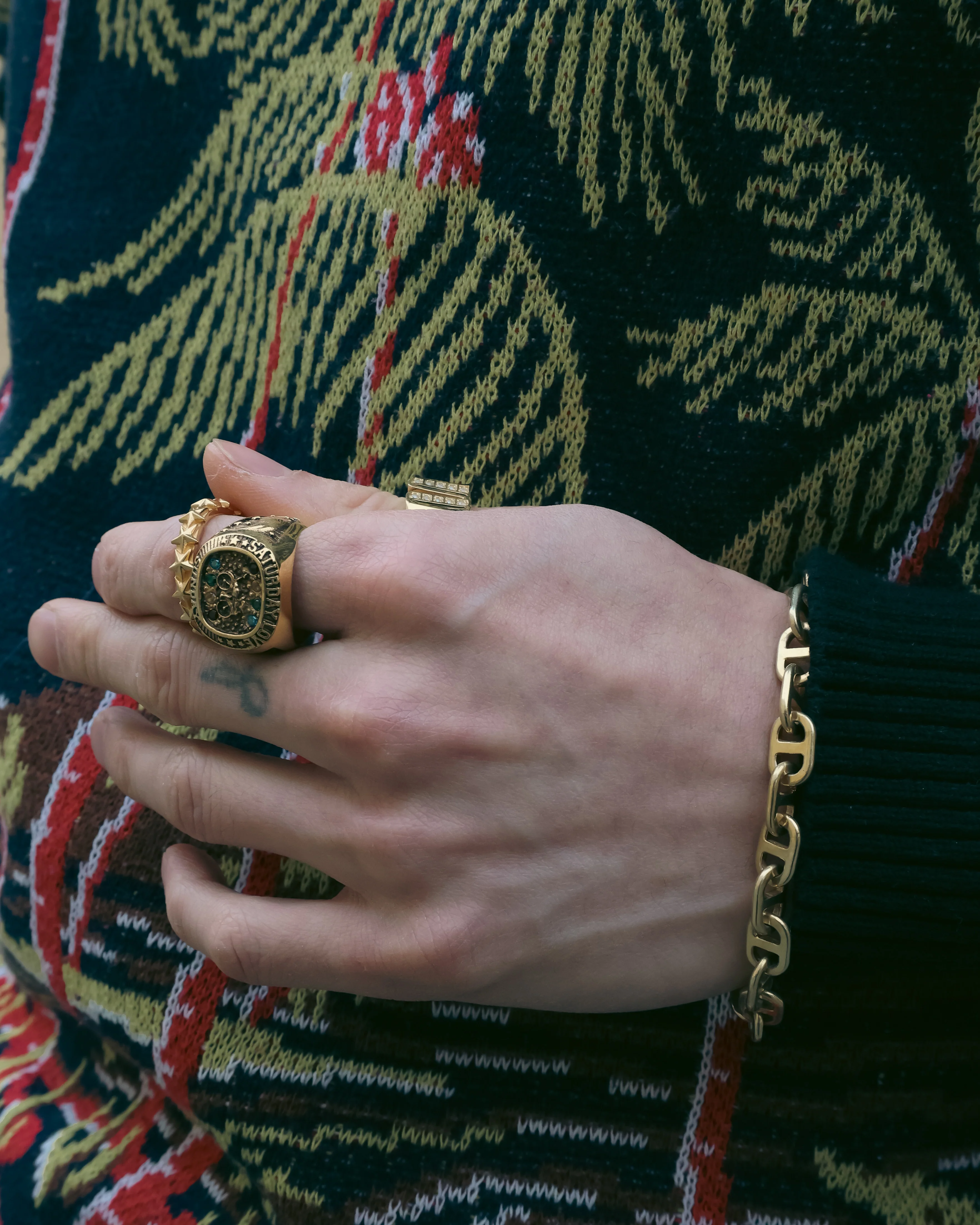 Star Ring (14K Gold) - Image 4